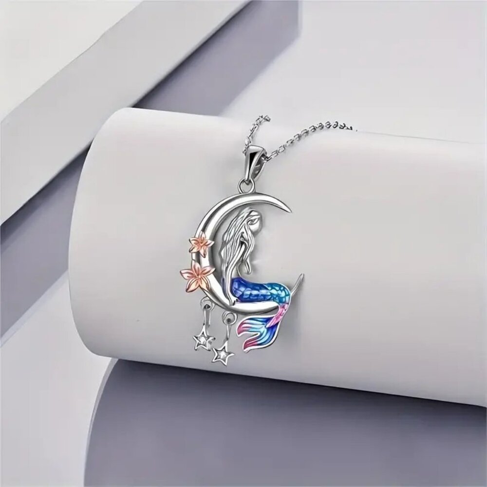 Necklace - Picture 2 of 3